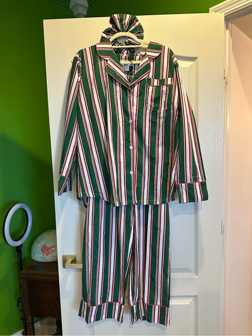 Denise Rae NWT XL Pajama Sleep Set with Scrunchie